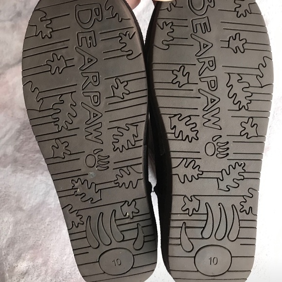 Bearpaw suede boots. Brown. Size 10 - Picture 6 of 6